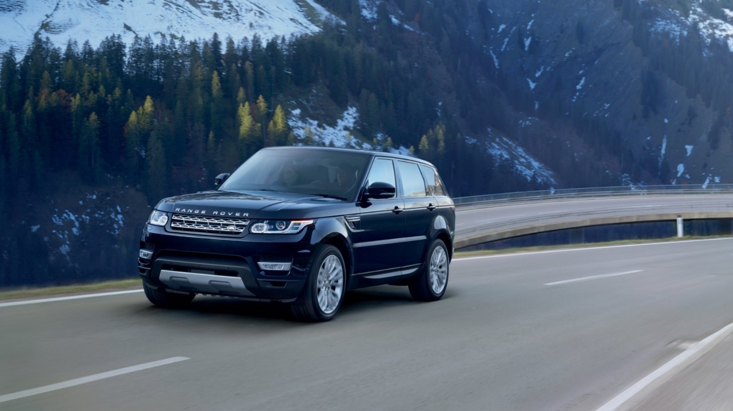 JLR Trackstar – calmness of Jaguar and Land Rover owners